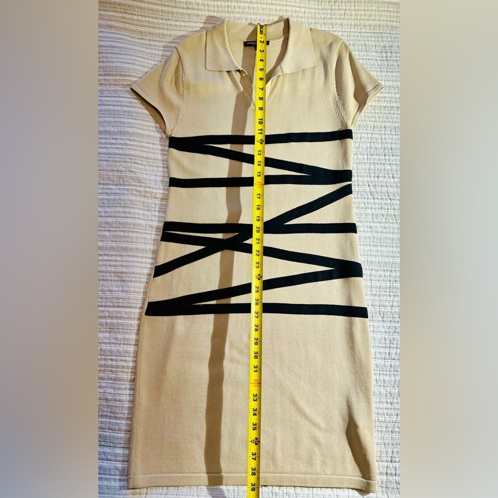 Adrienne Vittadini Beige Dress With Black Horizontal Strips, Size M - Picture 11 of 12
